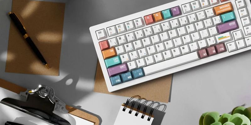 How to Master QWERTY Keyboard Typing: 5 Easy Steps for Beginners